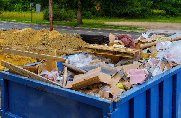 Professional Junk Removal in Village Of Four Seasons, MO